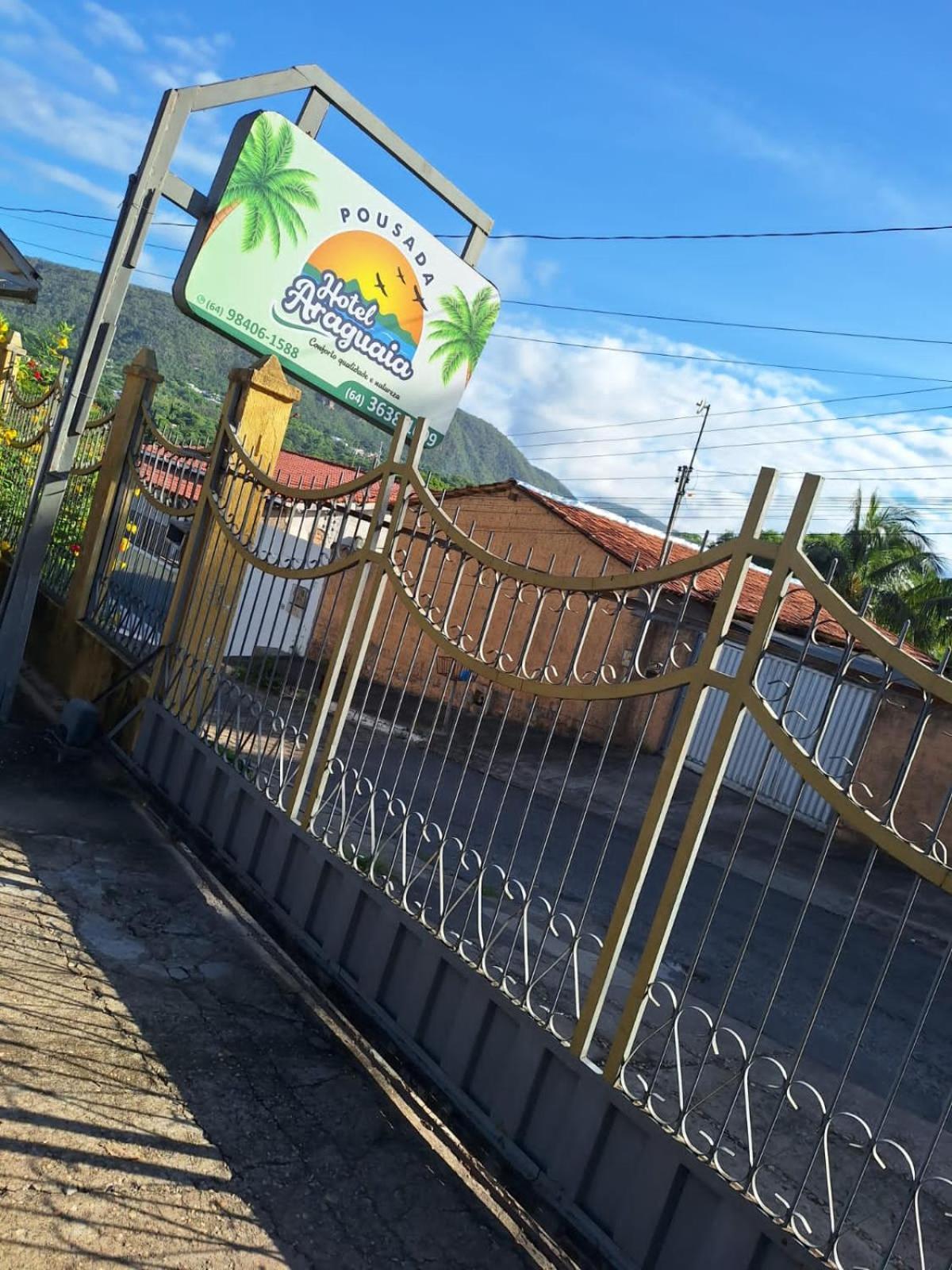 Pousada Hotel Araguaia Aragarcas Екстериор снимка